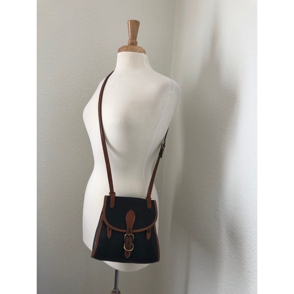 Vintage Crossbody Dooney & Burke Purse - Picture 3 of 11